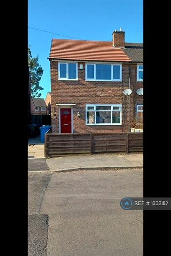 3 Bedroom Semi-Detached House To Rent In Cavendish Road, Manchester, M41