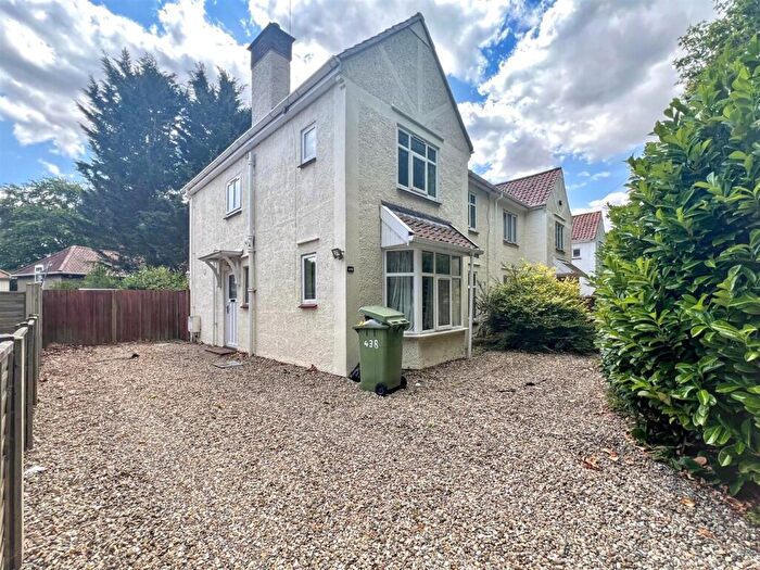 4 Bedroom Semi-Detached House To Rent In Earlham Road, Norwich, NR4