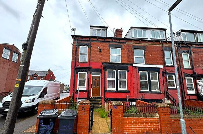 3 Bedroom End Of Terrace House To Rent In St Hildas Place, Leeds, LS9