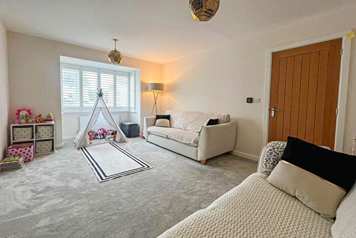 4 Bedroom Detached House For Sale In Maple Grove, Ivybridge, Devon, PL21