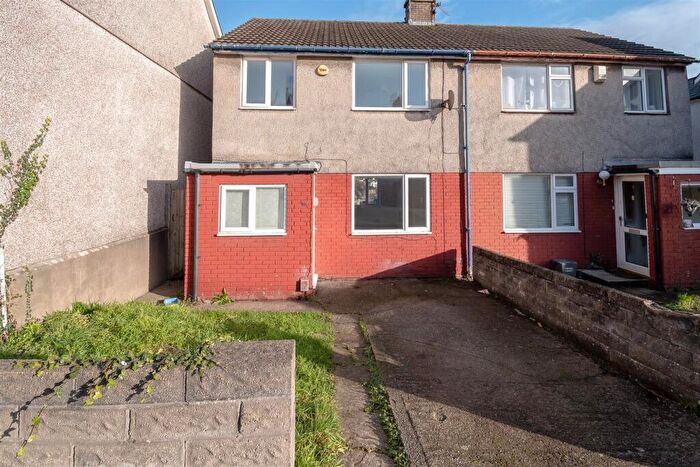 3 Bedroom Semi Detached House For Sale In Beatrice Road, Barry, CF63