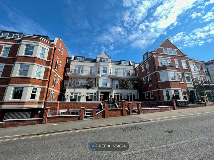 2 Bedroom Flat To Rent In London Road, Sevenoaks, TN13