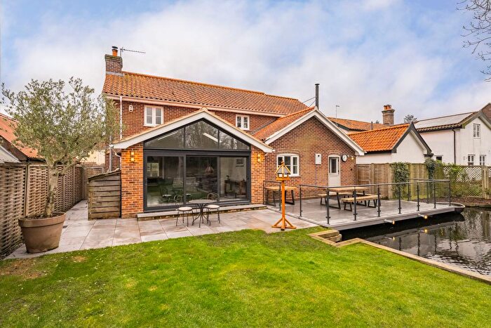 3 Bedroom Detached House For Sale In Church Road, Wacton, NR15