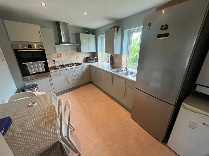 6 Bedroom End Of Terrace House To Rent In Catherine Street, Swansea, SA1