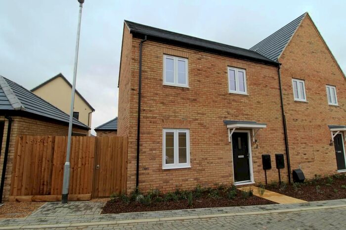 2 Bedroom Maisonette To Rent In Robson Close, West Cambourne, Cambridge, Cambridgeshire, CB23