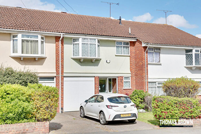 3 Bedroom Terraced House For Sale In Broomwood Road, Orpington, BR5