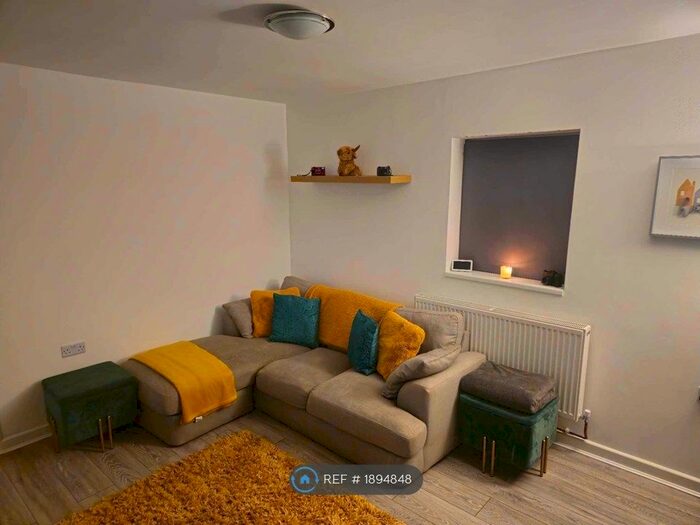 2 Bedroom Bungalow To Rent In The Bungalows Greyhound Hill, Ketley Bank, Telford, TF2