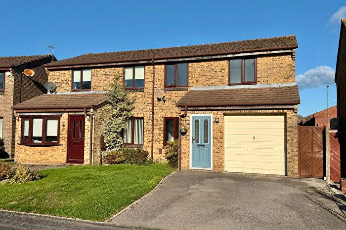 3 Bedroom Semi Detached House For Sale In Merryfield, Titchfield Common, PO14