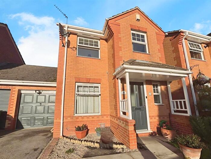 3 Bedroom Detached House For Sale In Horseshoe Close, Cosby, Leicester, LE9