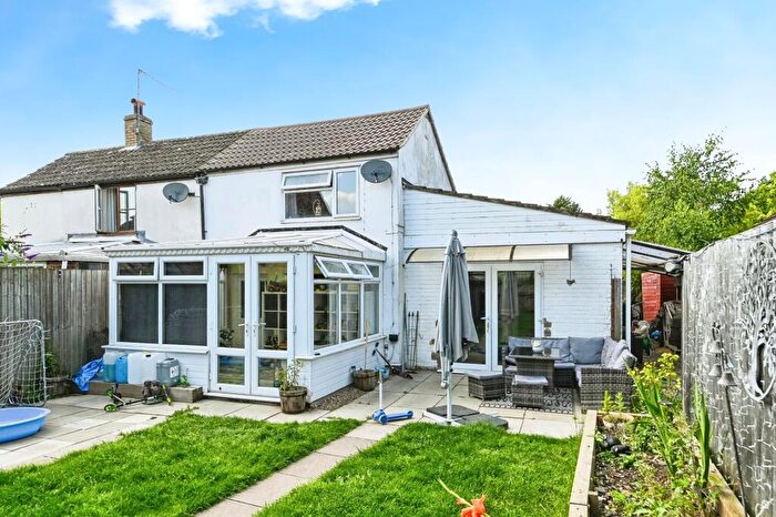 3 Bedroom Semi-Detached House For Sale In Pyecroft Lane, Walpole St. Peter, Wisbech, Norfolk, PE14