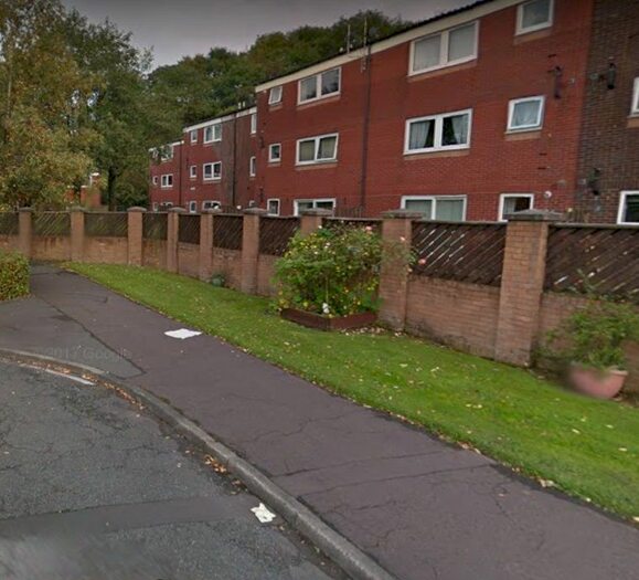 Block Of Flats To Rent In Brandyhouse Brow, Blackburn, BB2
