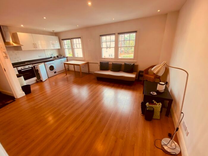 1 Bedroom Flat To Rent In Elder Avenue, London, N8