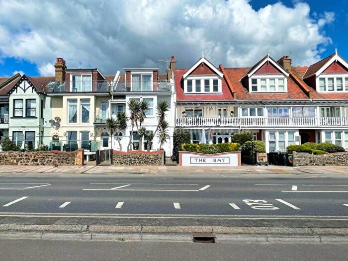 1 Bedroom Flat To Rent In Eastern Esplanade, Southend On Sea, SS1