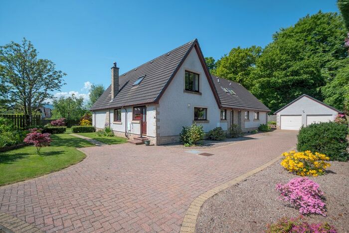 6 Bedroom Detached House For Sale In Macrosty Gardens, Crieff, PH7