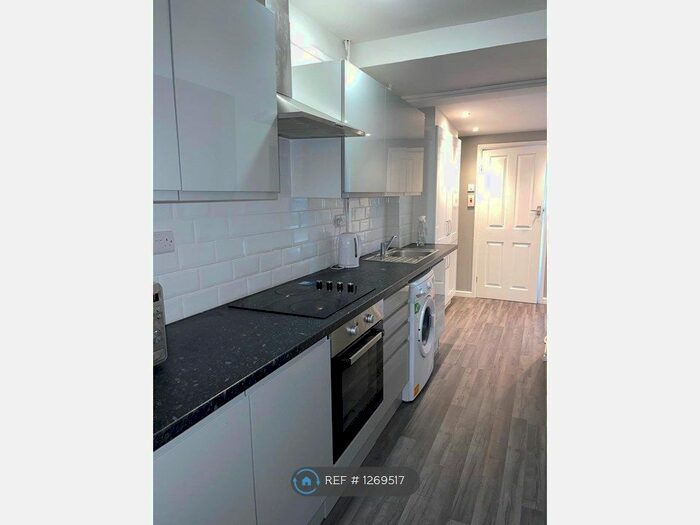 3 Bedroom Terraced House To Rent In Sewall Highway, Coventry CV2