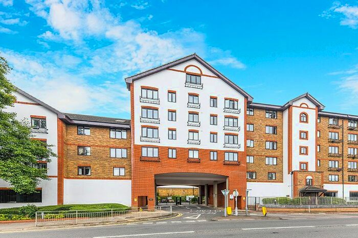 2 Bedroom Flat To Rent In Sopwith Way, Kingston Upon Thames, KT2