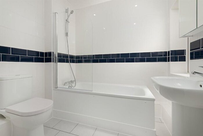 2 Bedroom Bungalow To Rent In Rosewood Heights, Coombe Valley Road, Dover, Kent, CT17