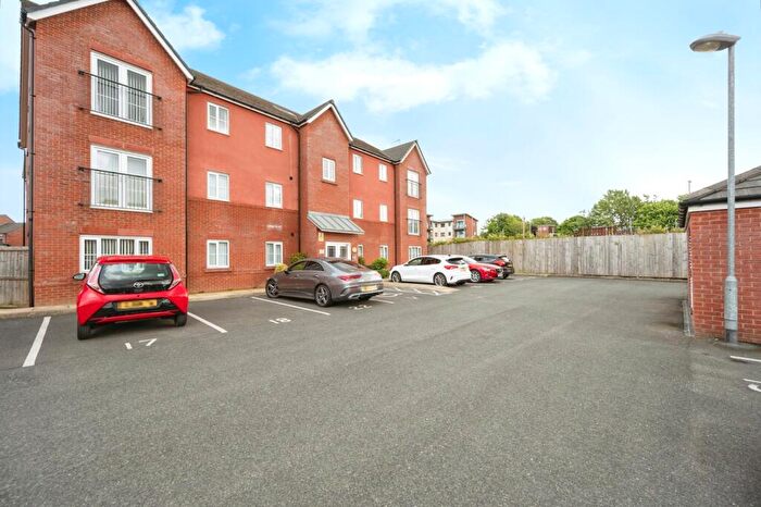 2 Bedroom Apartment For Sale In Kenneth Close, Prescot, Merseyside, L34