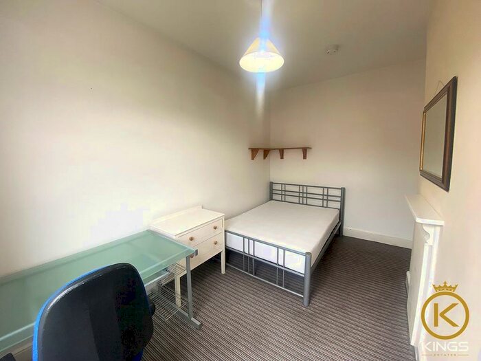 5 Bedroom Terraced House To Rent In Sheffield Road, Portsmouth, PO1