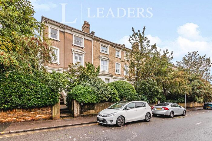 2 Bedroom Flat To Rent In Surbiton Road, Kingston Upon Thames, KT1