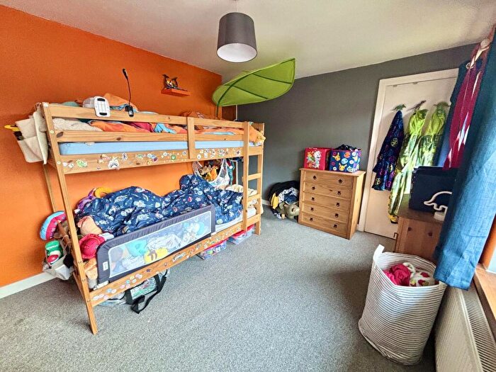 2 Bedroom Semi-Detached House For Sale In Heol Y Llwynau, Trebanos, Pontardawe, Swansea., SA8