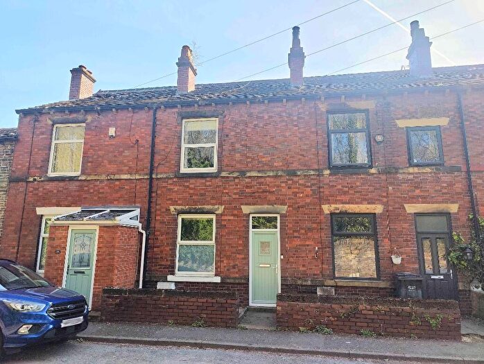 2 Bedroom Terraced House For Sale In St. Giles Road, Lightcliffe, HX3
