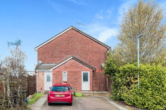 1 Bedroom Property To Rent In Fenland Close, Middleleaze, Swindon, SN5