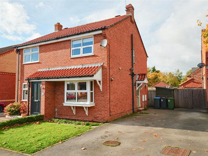 2 Bedroom Semi-Detached House To Rent In Chase Garth Road, Easingwold, York, YO61