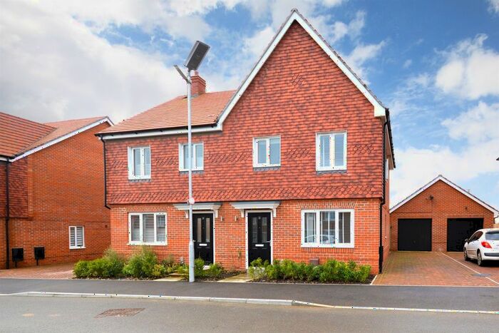 3 Bedroom Semi-Detached House To Rent In Harris Road, West Broyle, Chichester, West Sussex, PO19