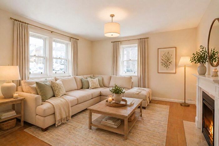 3 Bedroom Cottage For Sale In Adelphi Place, Edinburgh, EH15