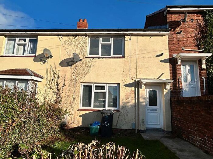 2 Bedroom Terraced House For Sale In Beaconsview Road, GL14