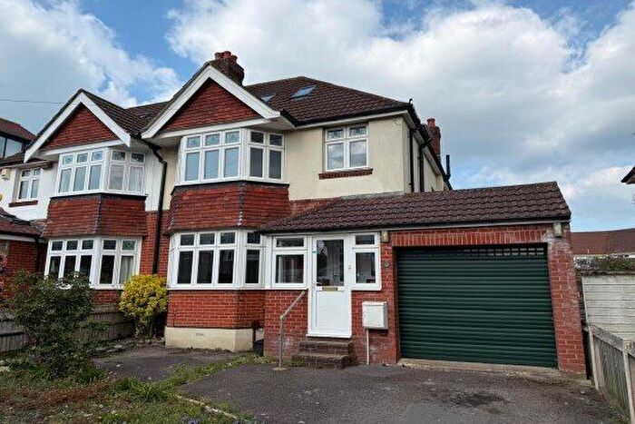 4 Bedroom Property To Rent In Luccombe Road, Southampton, SO15