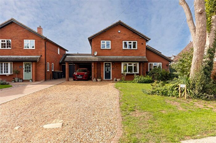3 Bedroom Link Detached House For Sale In Chapel Lane, Souldrop, Bedford, Bedfordshire, MK44