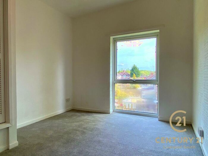 2 Bedroom Apartment To Rent In Rockmount Close, Woolton, L25