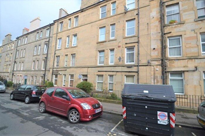 1 Bedroom Flat To Rent In Wardlaw Place, Edinburgh, EH11