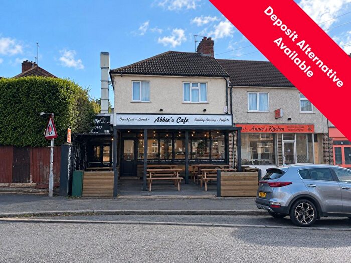 2 Bedroom Apartment To Rent In Wootton Road, St Annes Park, Bristol, BS4