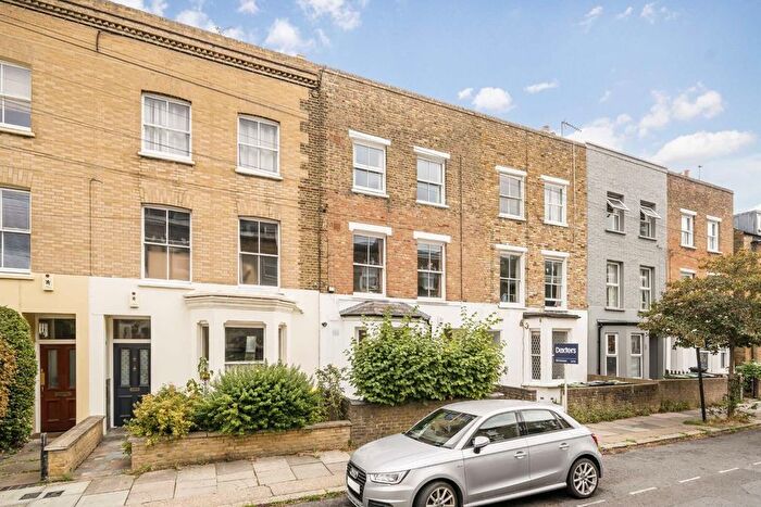 1 Bedroom Flat For Sale In Concanon Road, Brixton, SW2