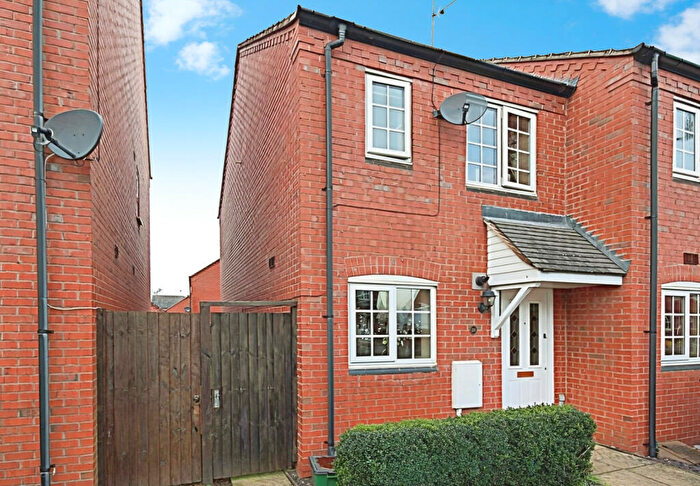 2 Bedroom Semi-Detached House To Rent In Deer Close, Northampton, Northamptonshire, NN4