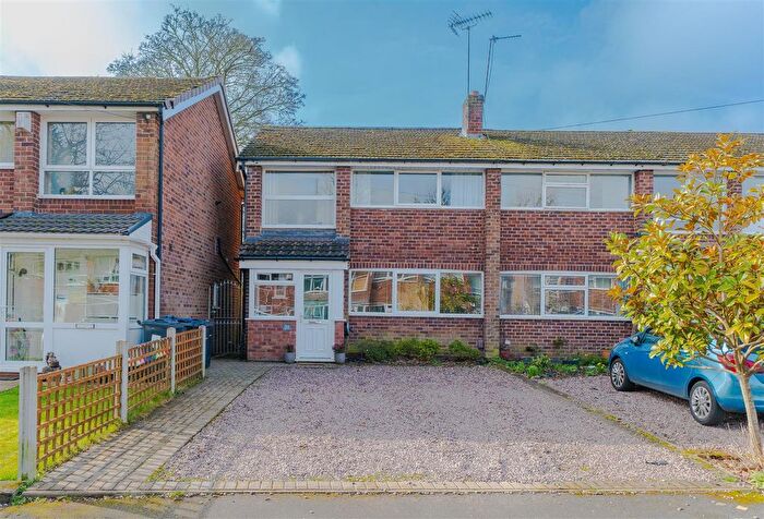 2 Bedroom End Terrace House For Sale In Paton Grove, Moseley, Birmingham, B13