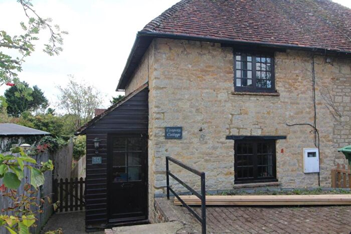 2 Bedroom House To Rent In Deanshanger Road, Wicken, Milton Keynes, MK19