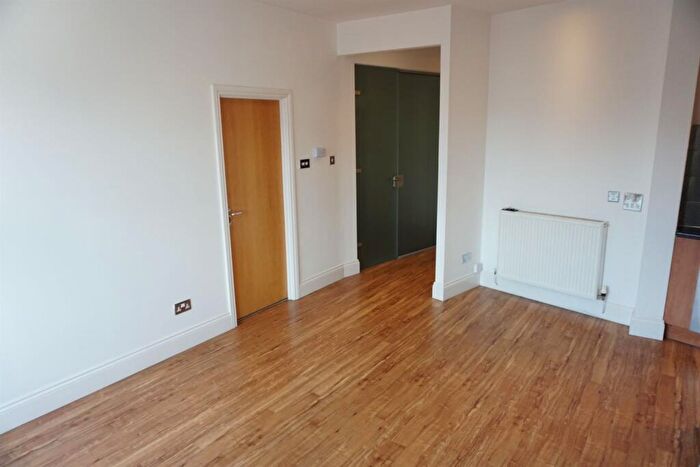 2 Bedroom Apartment To Rent In George Street, Nottingham, NG1