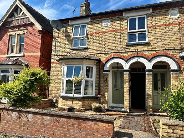 3 Bedroom Semi-Detached House For Sale In Coleman Street, Raunds, NN9