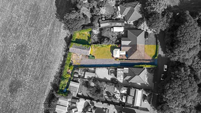3 Bedroom Semi-Detached Bungalow For Sale In Glazebrook, Warrington, Cheshire, WA3