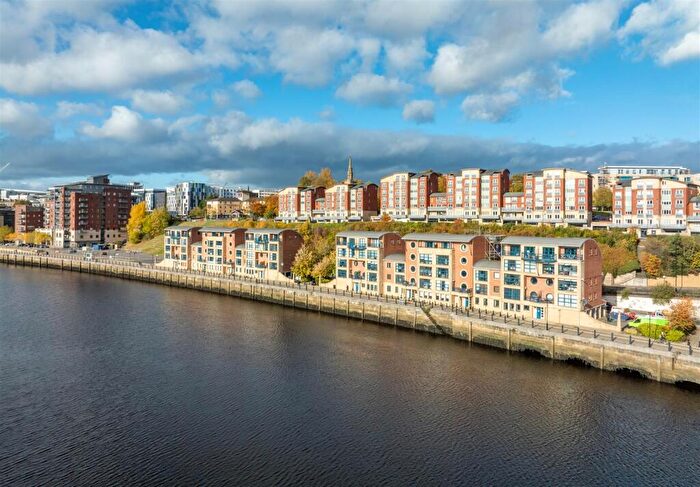 2 Bedroom Flat For Sale In Mariners Wharf, Newcastle Upon Tyne, NE1