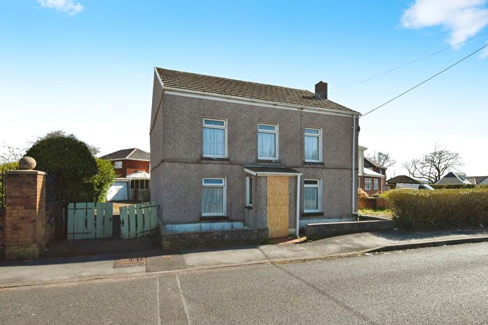 3 Bedroom Detached House For Sale In Maes Road, Llangennech, Llanelli, Carmarthenshire, SA14