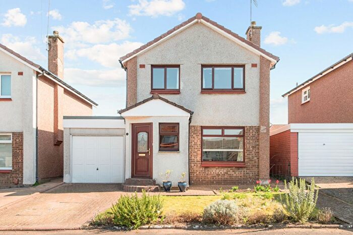 3 Bedroom Detached House For Sale In Parkdyke, Stirling, FK7