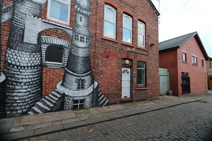 2 Bedroom Flat To Rent In Burton Road, Didsbury, M20