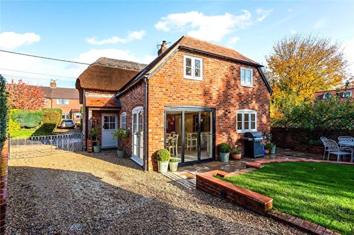 4 Bedroom Detached House For Sale In Brightwalton, Brightwalton, Newbury, RG20