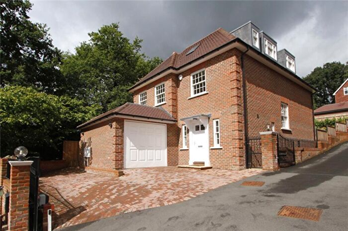 5 Bedroom Detached House To Rent In Southwood Avenue, Kingston Upon Thames, Surrey, KT2