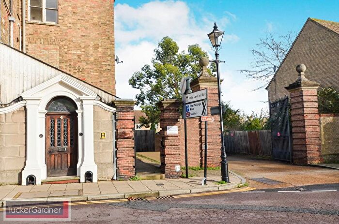3 Bedroom Flat To Rent In Forehill, Ely, CB7